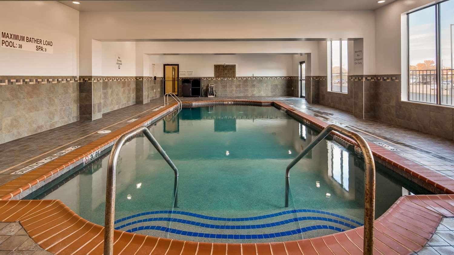 Best Western St. Louis Airport North Hotel & Suites Hazelwood Exteriör bild