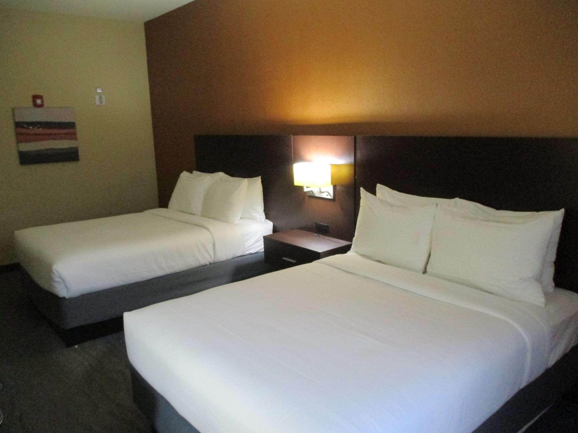 Best Western St. Louis Airport North Hotel & Suites Hazelwood Exteriör bild