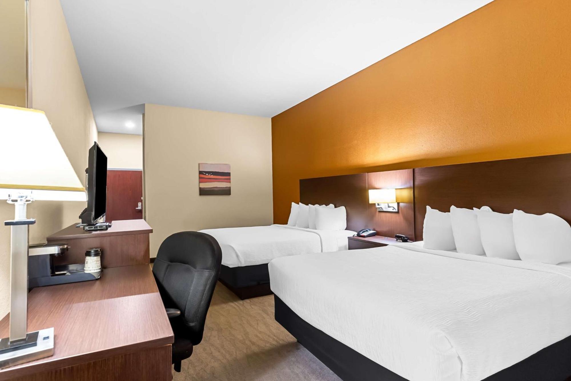 Best Western St. Louis Airport North Hotel & Suites Hazelwood Exteriör bild