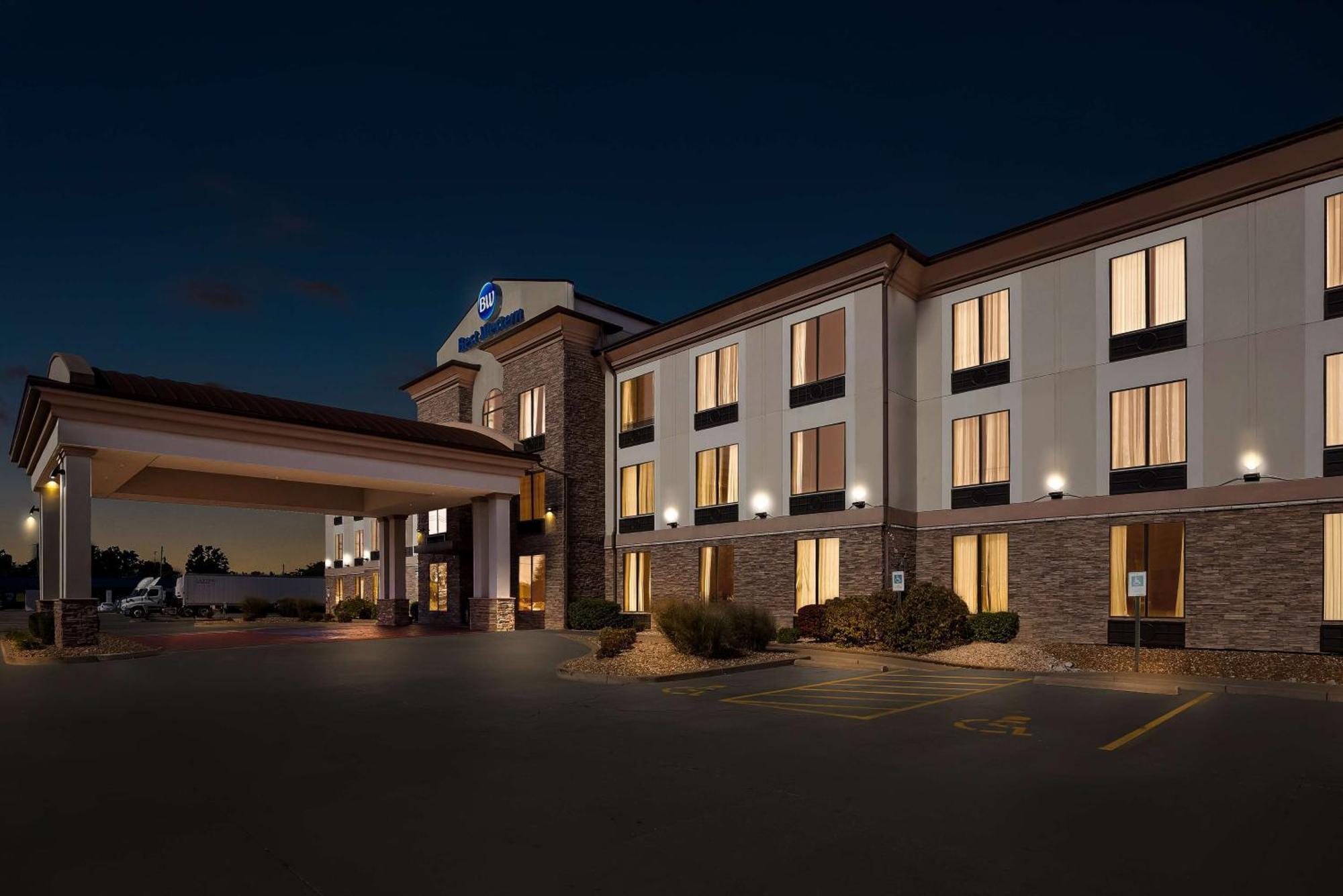 Best Western St. Louis Airport North Hotel & Suites Hazelwood Exteriör bild