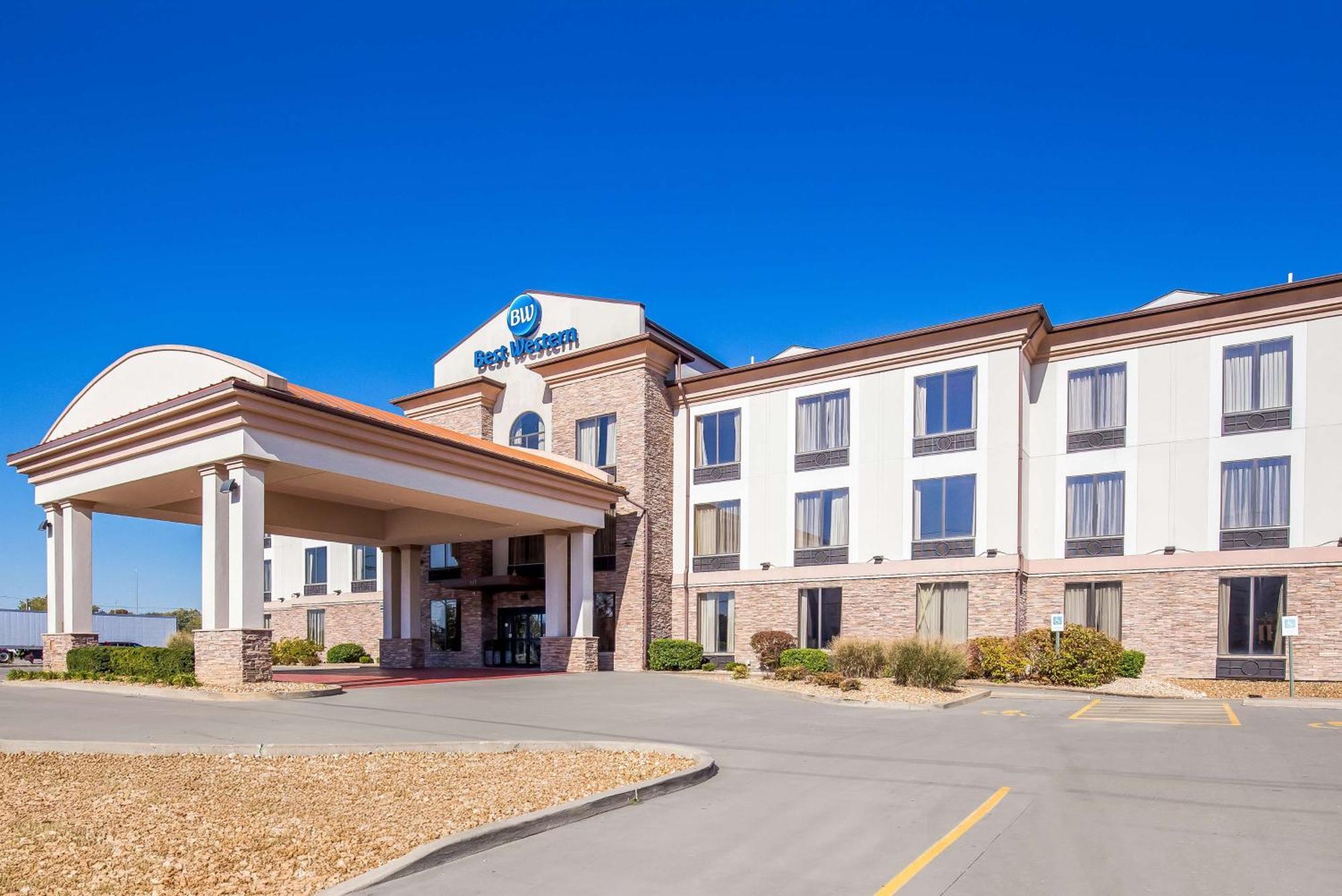 Best Western St. Louis Airport North Hotel & Suites Hazelwood Exteriör bild