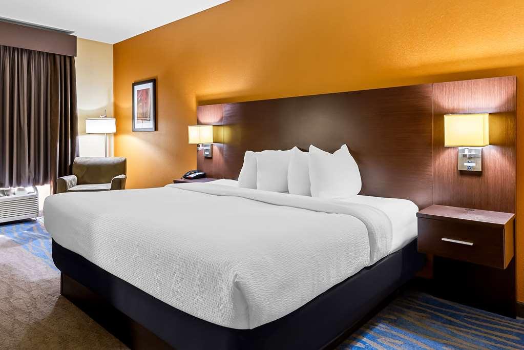 Best Western St. Louis Airport North Hotel & Suites Hazelwood Rum bild